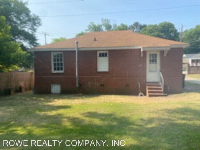 Building Photo - 2 br, 1 bath House - 2923 SCHAUL STREET