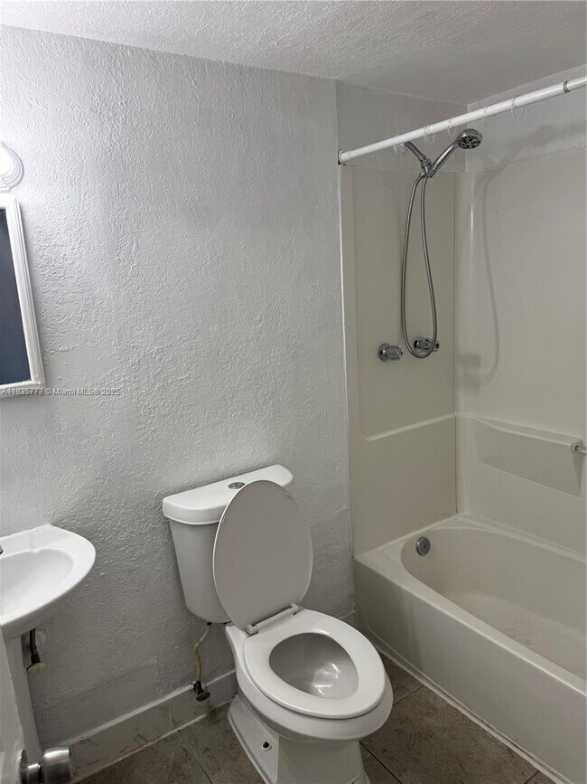 Foto del edificio - 410 N 58th Ave