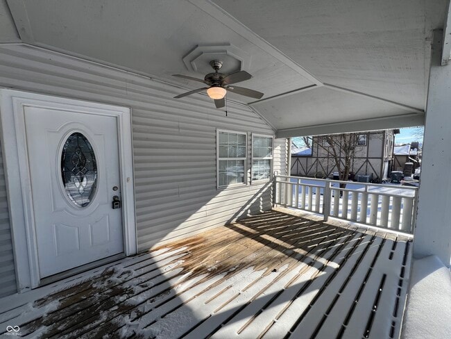 Building Photo - 5343 S Linwood Ave