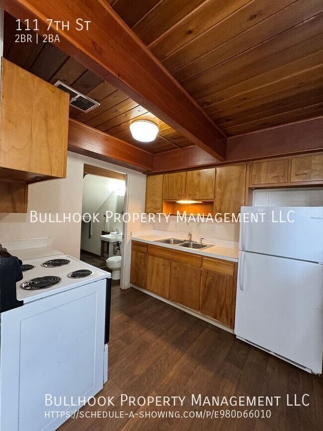 Foto del edificio - 111 7th St