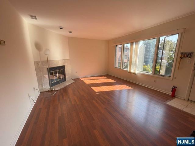 Building Photo - 224B Washington B