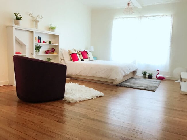 Building Photo - 1730 Martin Luther King Jr Way