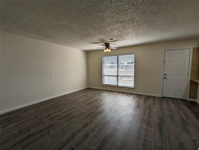 Building Photo - 512 Rorary Dr