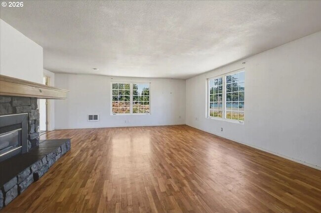 Foto del edificio - 1290 Riggs Hill Rd