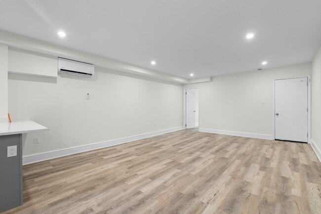 Foto del edificio - 2539 St Paul St