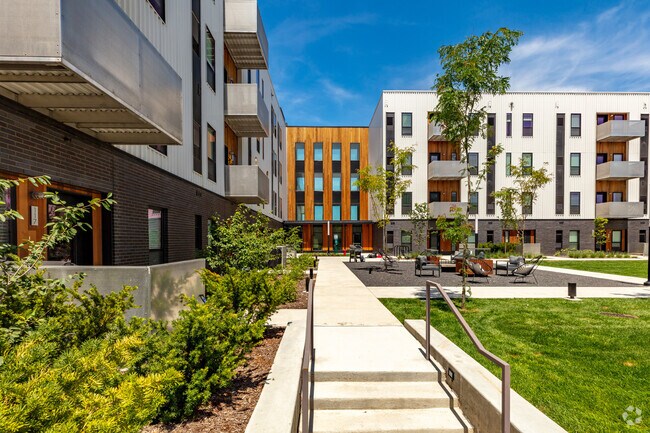 Apartments Under 1 100 In Des Moines Ia Apartments Com