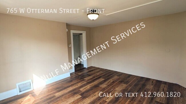 Foto del edificio - 765 W Otterman St