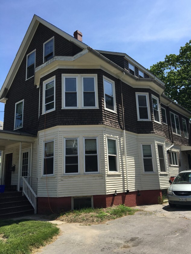 Primary Photo - 71 Whitney Ave