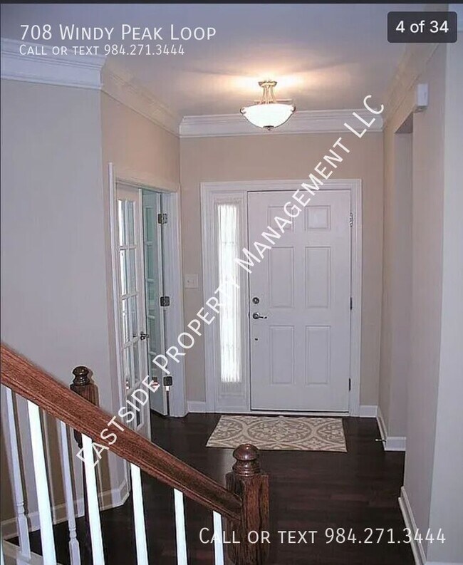 Building Photo - 708 Windy Peak Loop