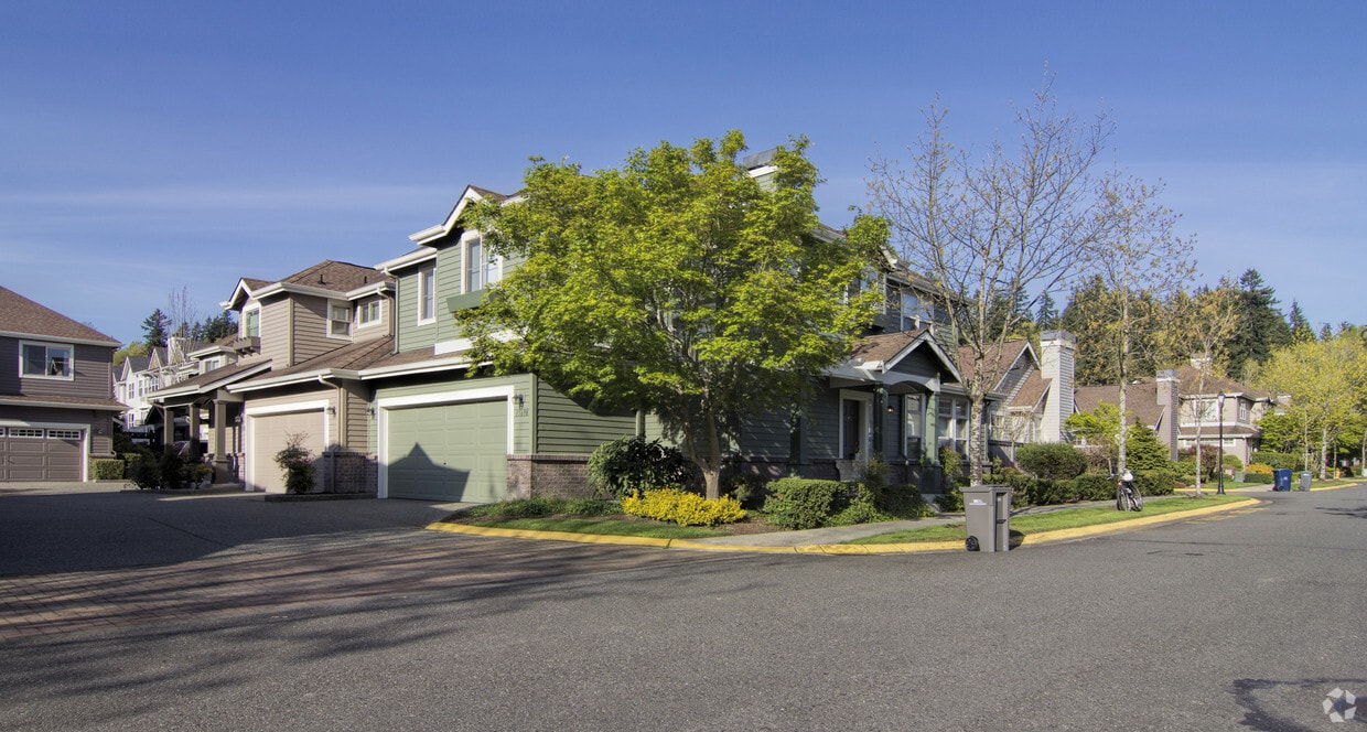 Windwood Village Apartments Redmond, WA