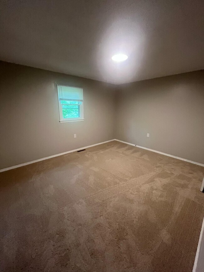 Foto del edificio - 230 NE 85th Rd