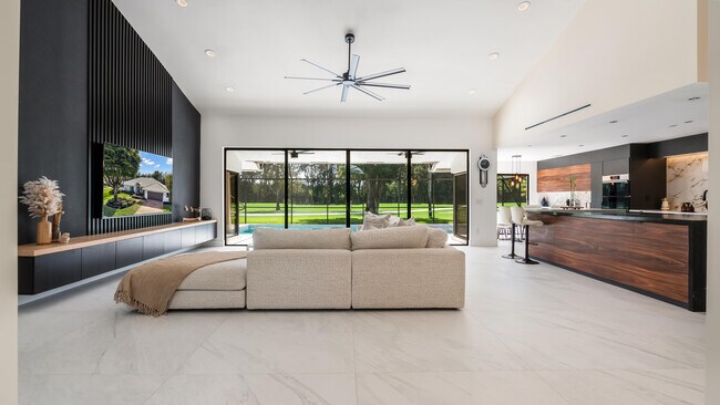 Foto del edificio - 10726 Boca Woods Ln
