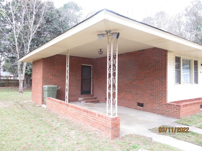 Building Photo - 534 Benton Ct