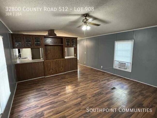 Foto del edificio - 32800 Co Rd 512