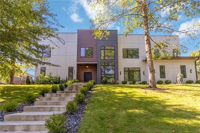 Foto del edificio - 2824 Ashford Rd NE