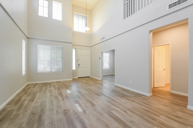 Foto del edificio - 3441 W Galvin St