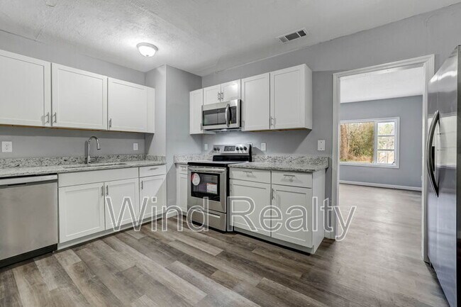 Building Photo - 4737 Seaboard Ave