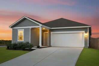 Building Photo - 1305 Morris Lp