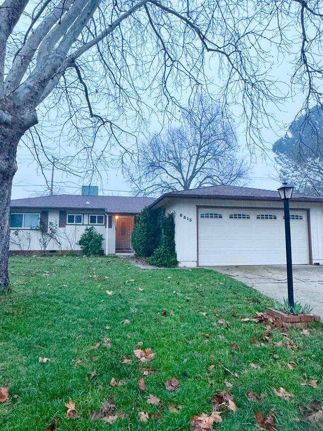 Building Photo - 6513 El Camino Dr