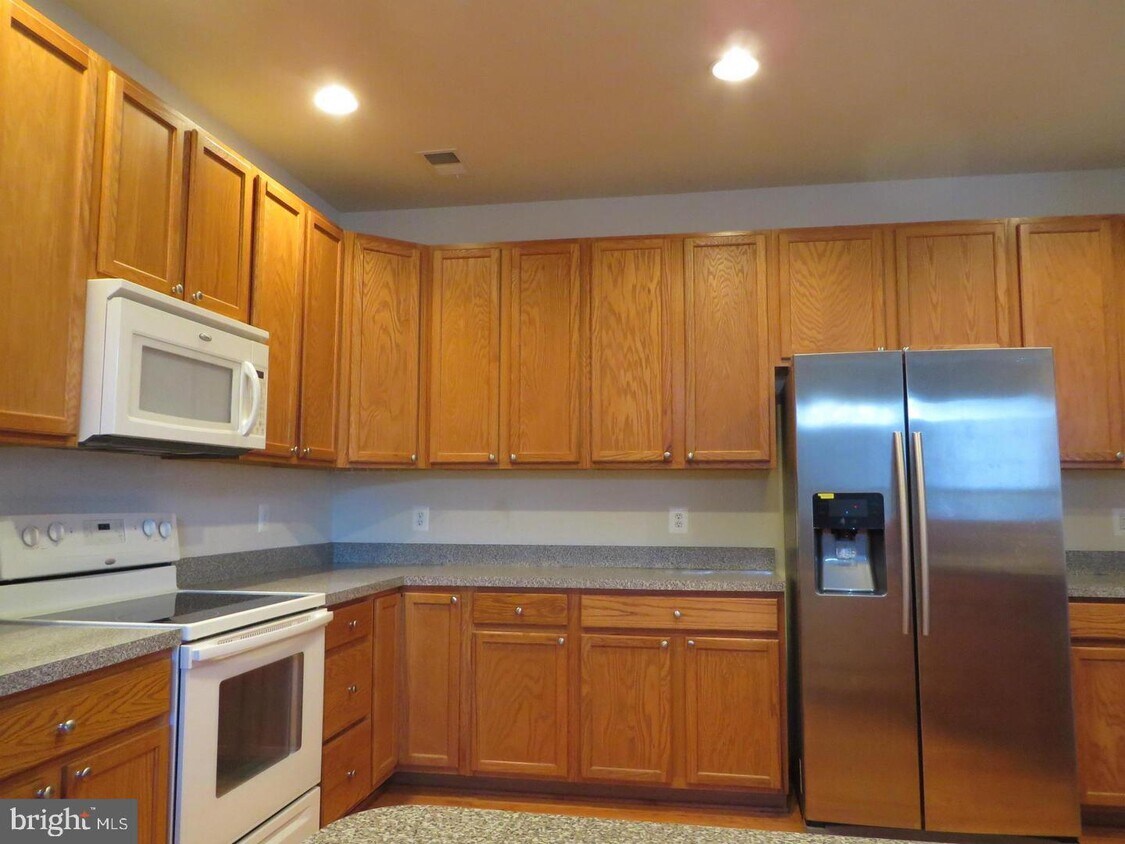Primary Photo - 15312 Lord Culpeper Ct