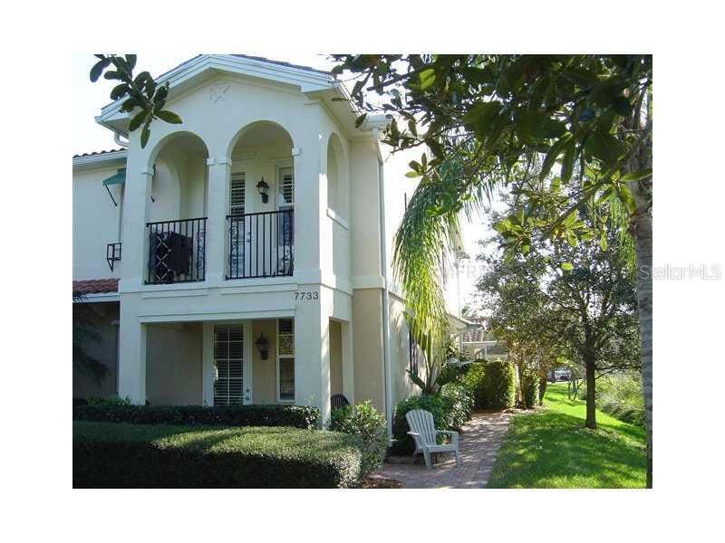 Front - 7733 Bergamo Ave
