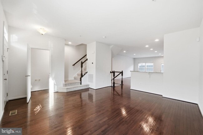 Building Photo - 22447 Bright Sky Dr