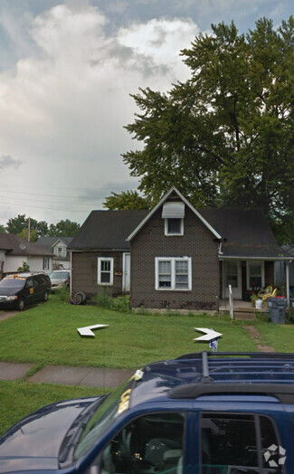 Building Photo - 2136 Crystal St