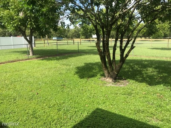 Building Photo - 2 br, 2 bath House - 26831 COUNTY ROAD 49