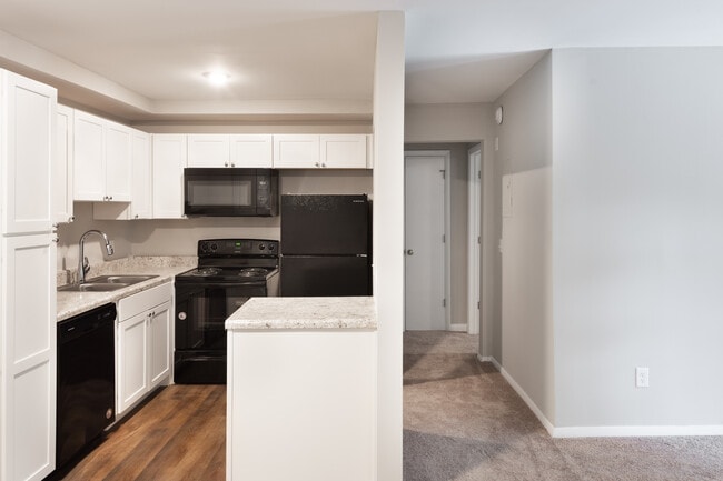 Building Photo - Sterling Heights Apartments by Callio Properties