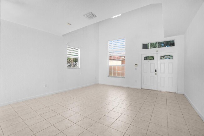 Foto del edificio - 9002 SW 214 LN
