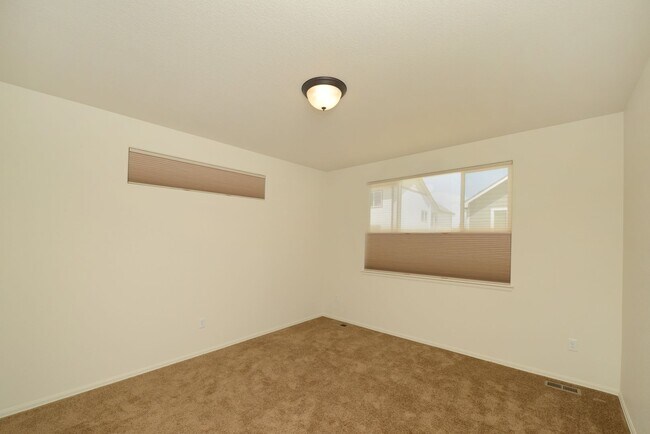 Foto del edificio - 3 Bedroom 2 Bath Ranch-Style Home