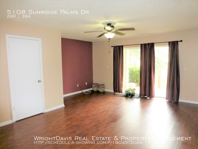Foto del edificio - Charming 2BD/2.5BA Condo in Sunridge Palms