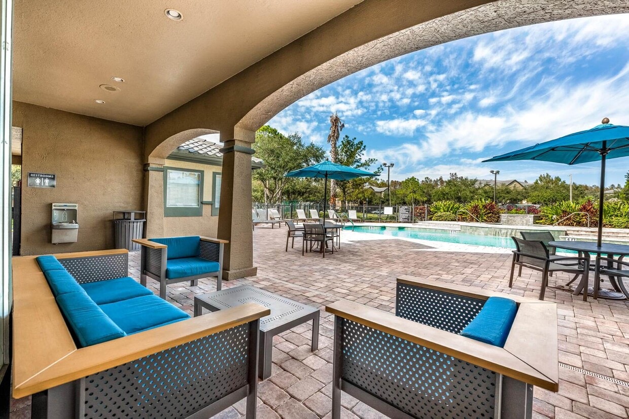 Andover Place at Cross Creek 10328 Venitia Real Ave Tampa, FL