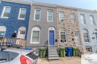 Building Photo - 1343 Sargeant St
