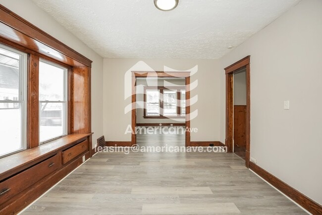 Foto del edificio - 1027 Delia Ave