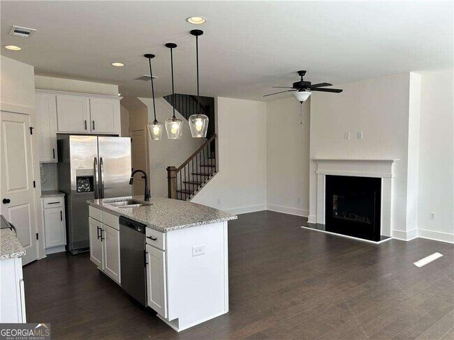 Building Photo - 74 Auburn Wds Dr
