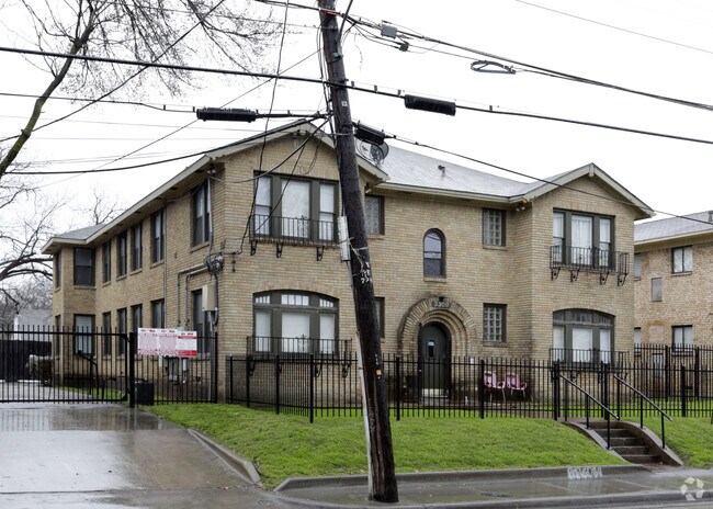 Foto del edificio - 2309 N Fitzhugh Ave