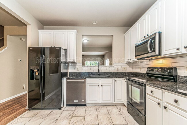 Building Photo - 123 Baberton Dr