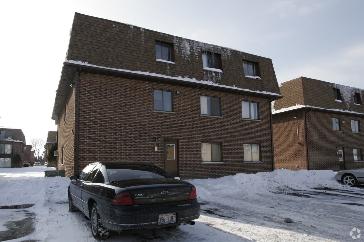 Building Photo - 118 Gerry Stevens Ct