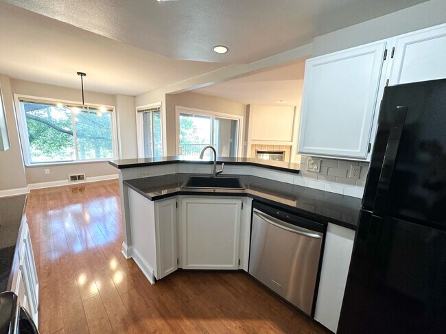 Kitchen - 2572 14th Ave W Apartment