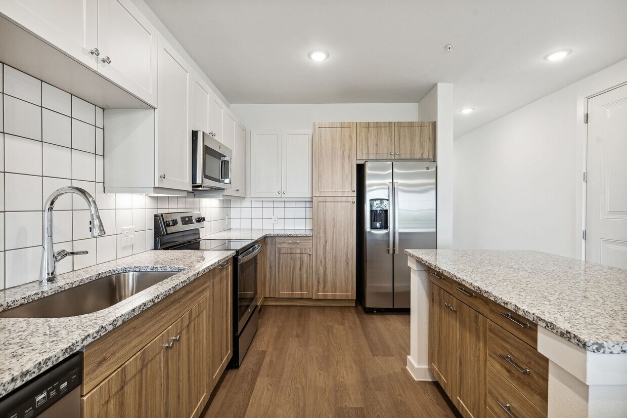 The Ellery at Westchester 4210 Dechman Dr Grand Prairie, TX