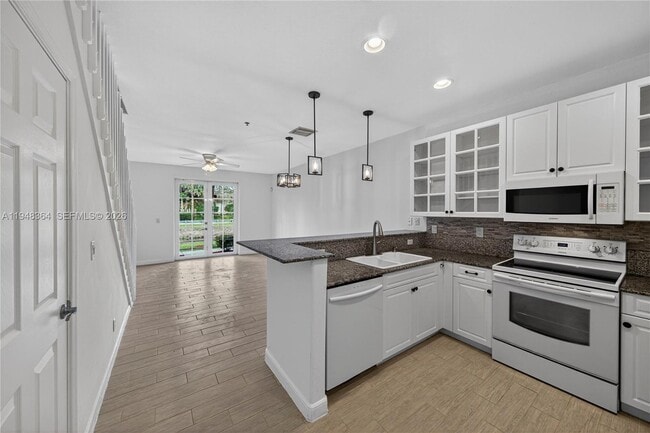 Foto del edificio - 4645 SW 75th Way