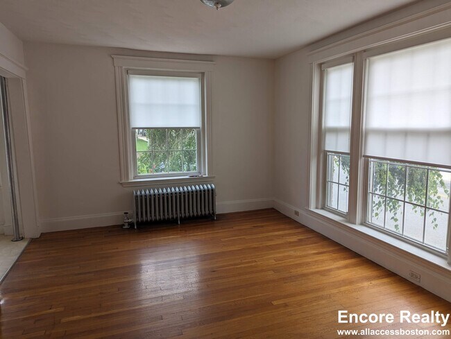 Foto del edificio - 120 Summer St