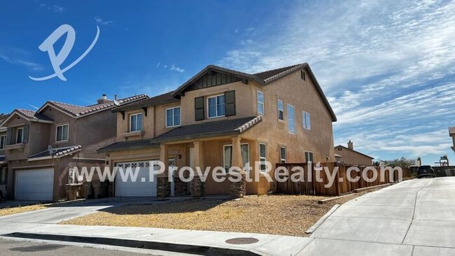 Foto del edificio - HUGE 5 Bedroom, 3 Bath Home in Hesperia!!