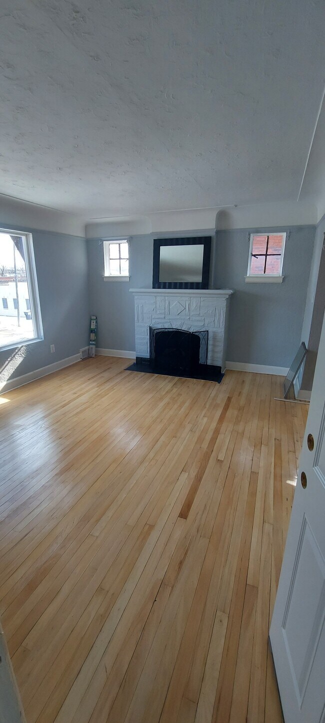 Foto del edificio - 17147 Hartwell St