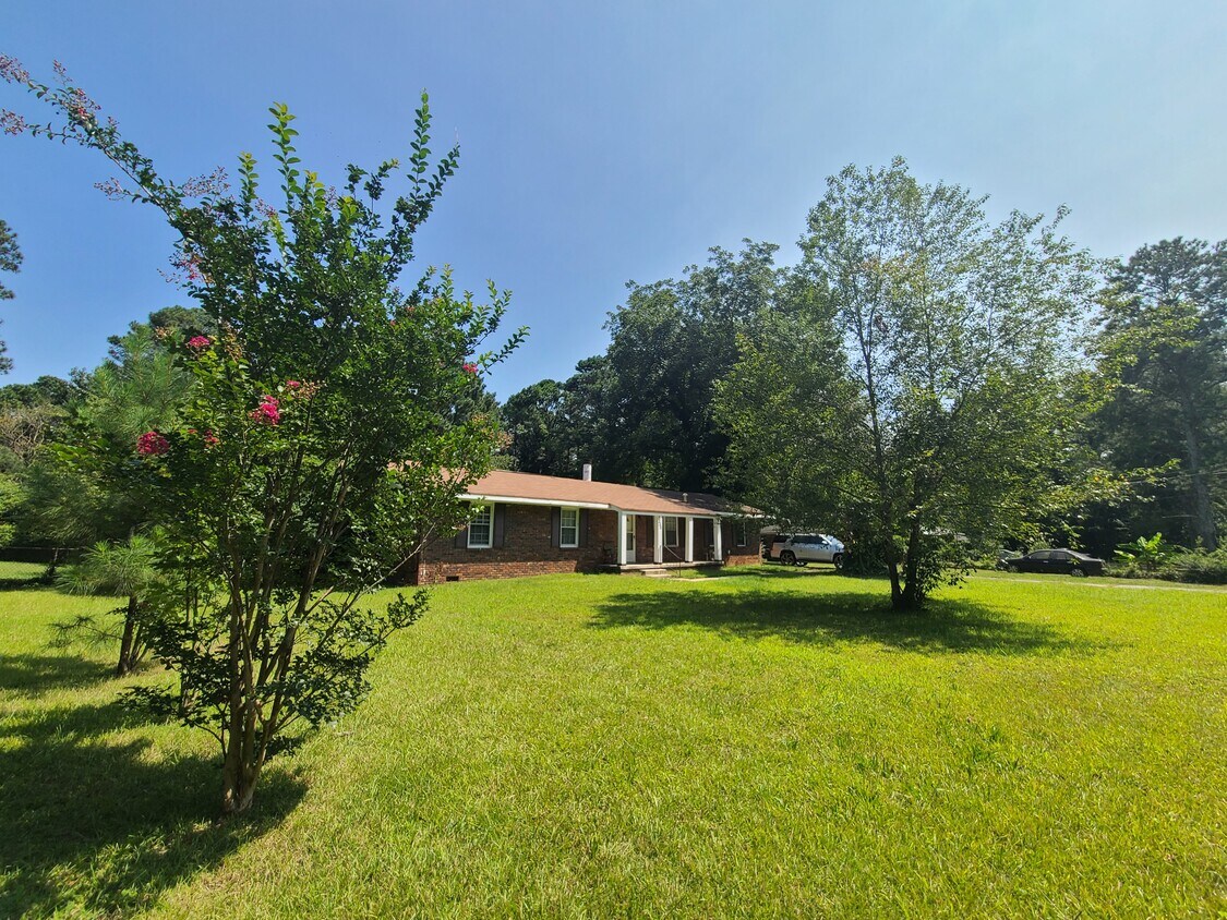 5330 Feldwood Rd, College Park, GA 30349 House Rental in College Park