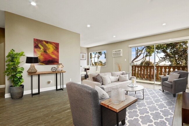 Interior Photo - Sepulveda West Apartments