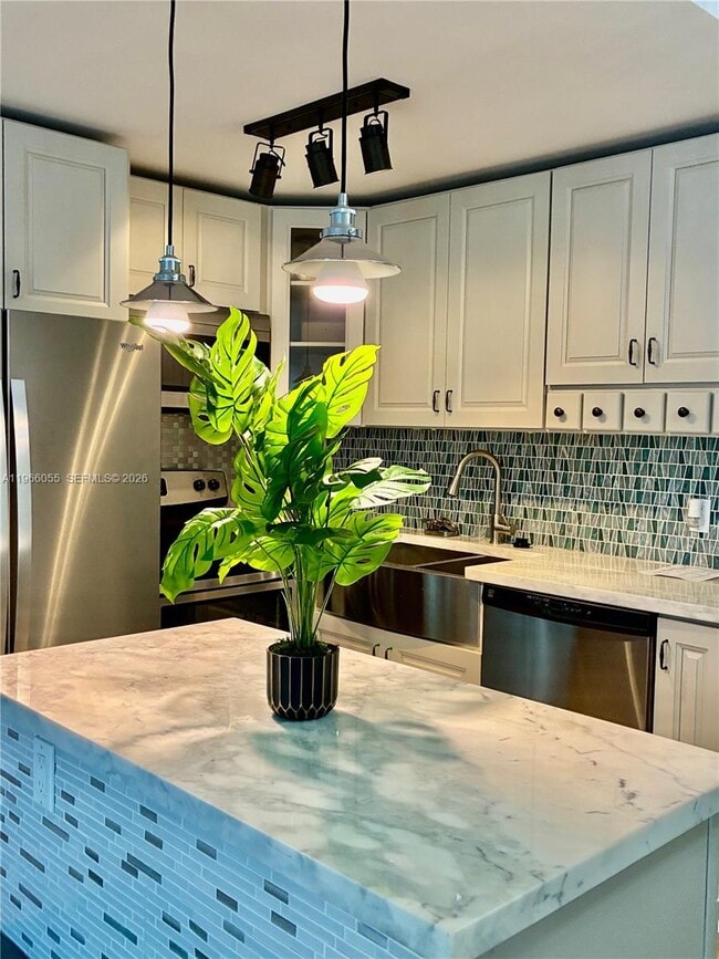 Foto del edificio - 67 Harwood Crescent