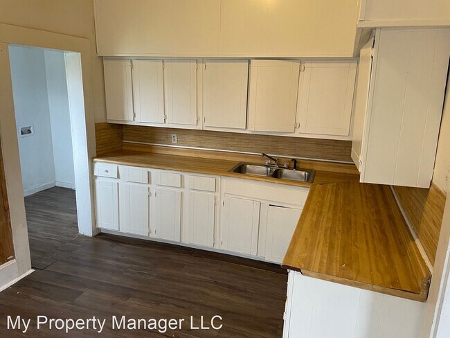 Building Photo - 3 br, 2 bath House - 2638 Lillian St
