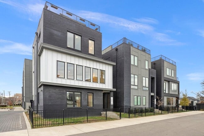 Building Photo - 1400 Arthur Ave